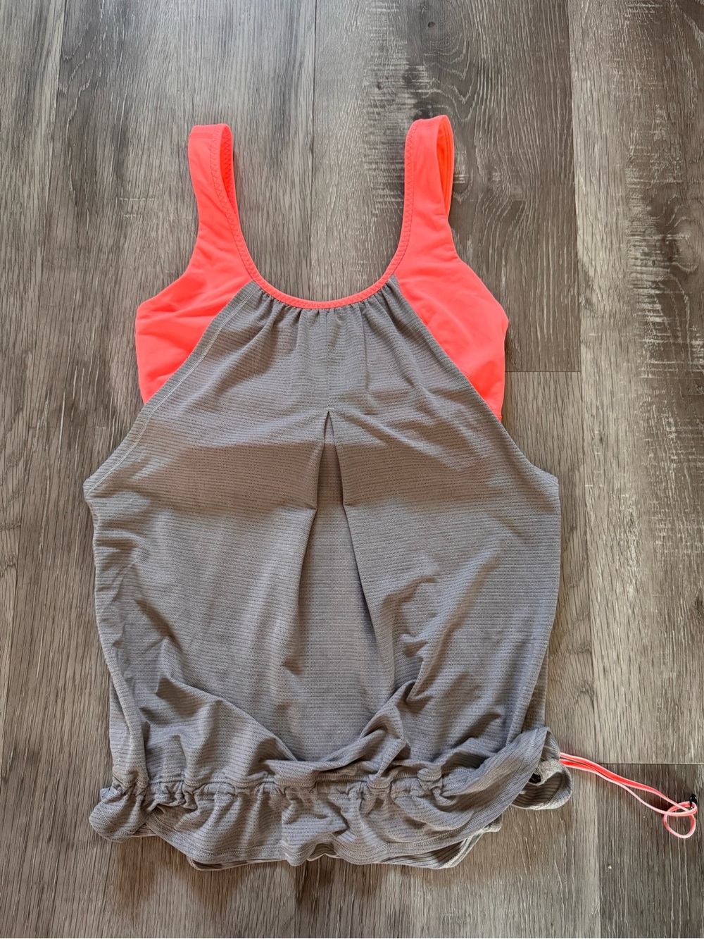 lululemon Run Times Tank Size 4 Gray Coral Orange W1F18S